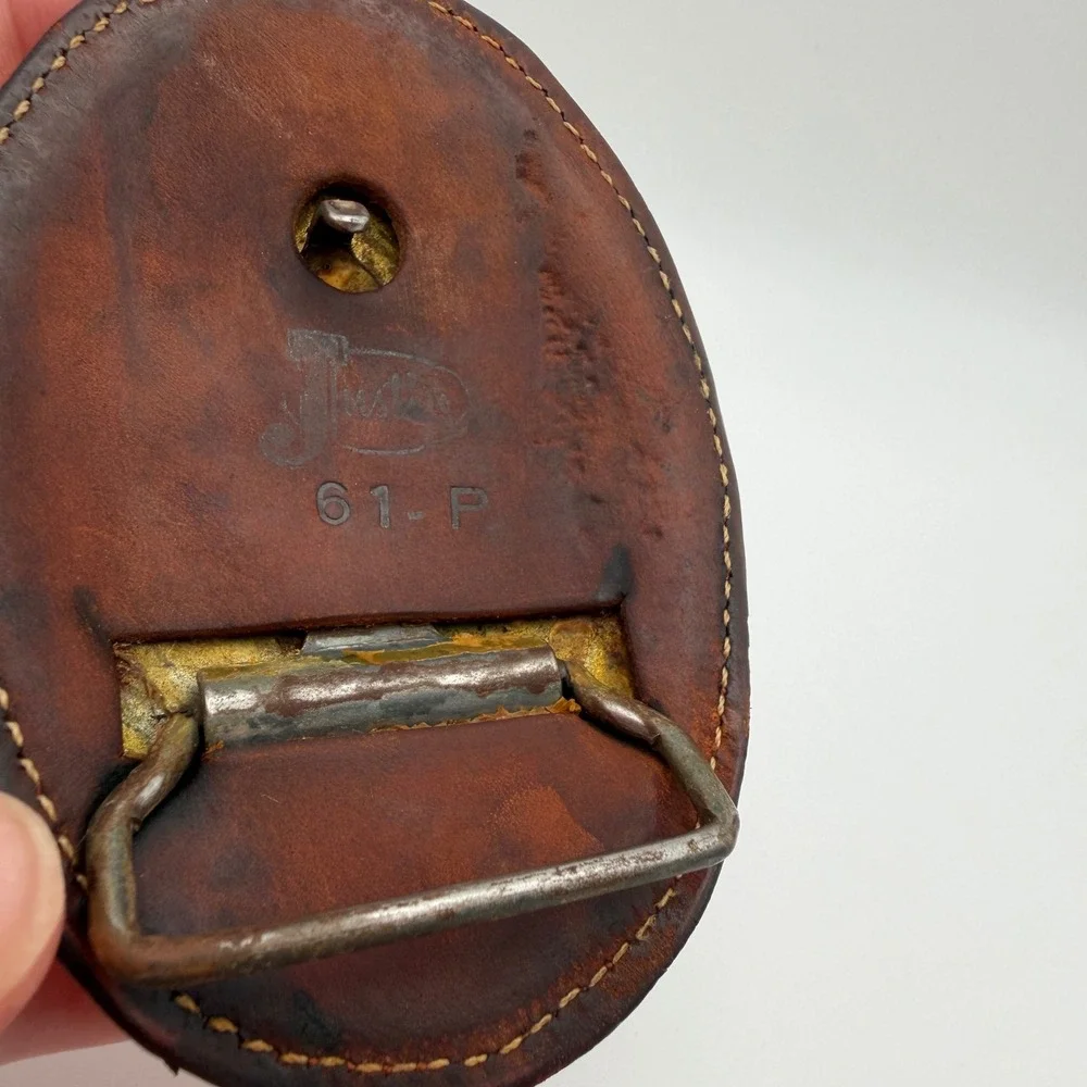 VTG Justin Leather Belt Buckle Hand Tooled Thunderbird Painted Oval 61-P‎